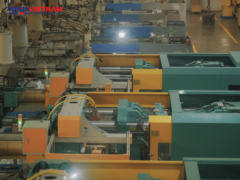 nha-cung-cap-day-rut-nhua